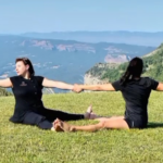 Taller de yoga duo y masaje en pareja